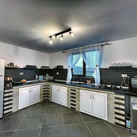 Casa Din Podirei Βίλα Capu Cîmpului Εξωτερικό φωτογραφία
