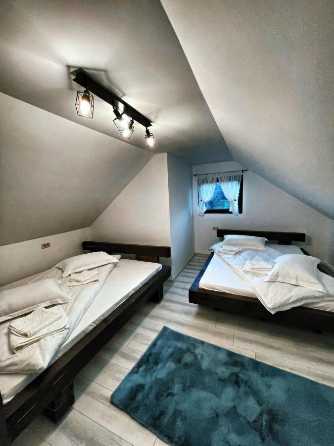 Casa Din Podirei Βίλα Capu Cîmpului Εξωτερικό φωτογραφία