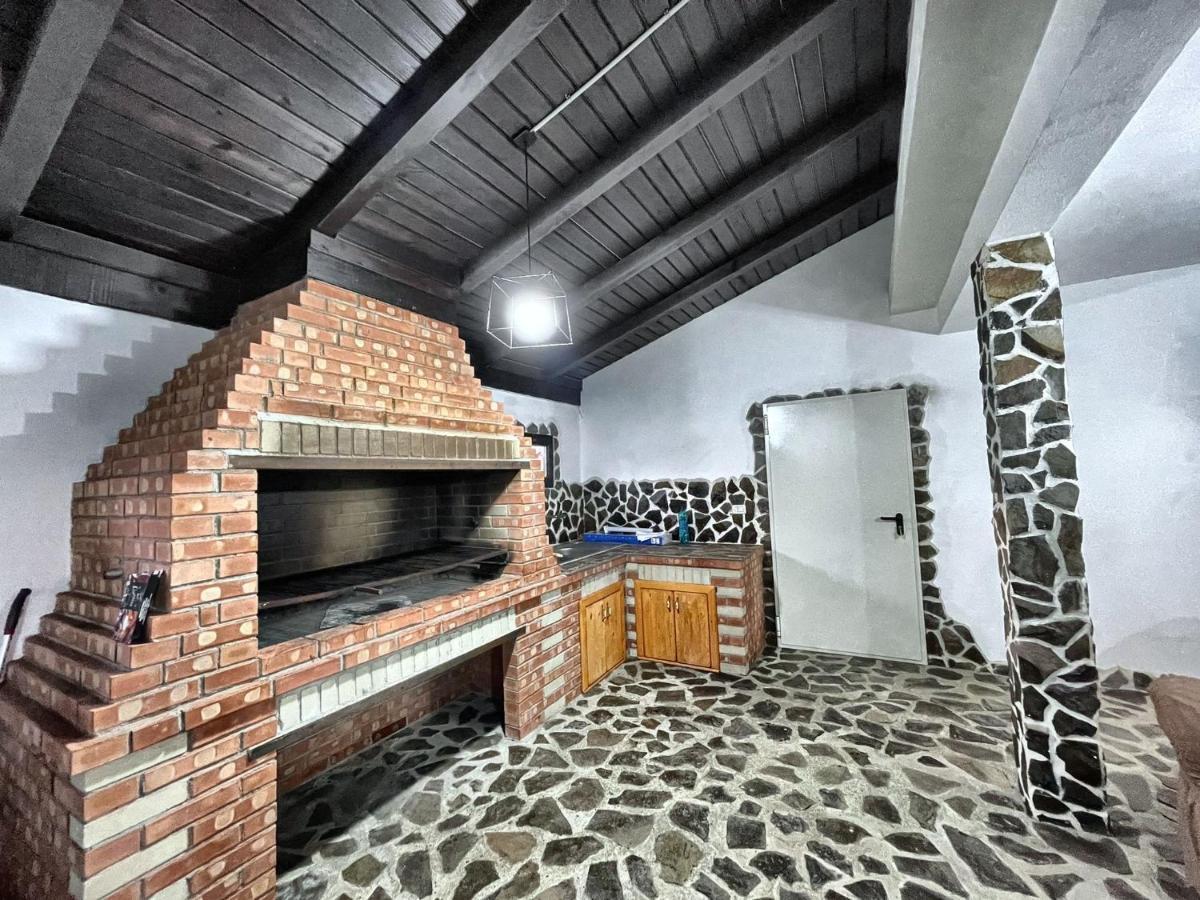 Casa Din Podirei Βίλα Capu Cîmpului Εξωτερικό φωτογραφία