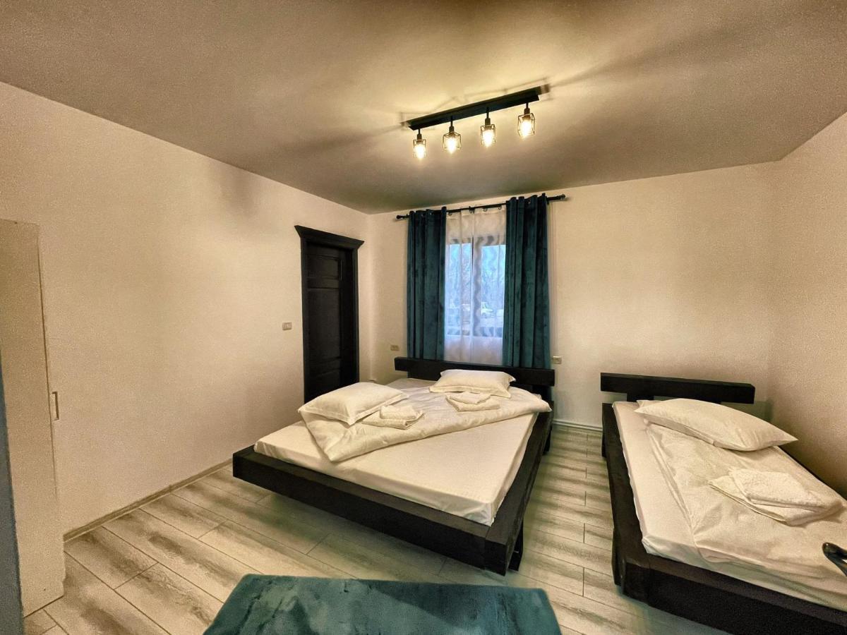 Casa Din Podirei Βίλα Capu Cîmpului Εξωτερικό φωτογραφία